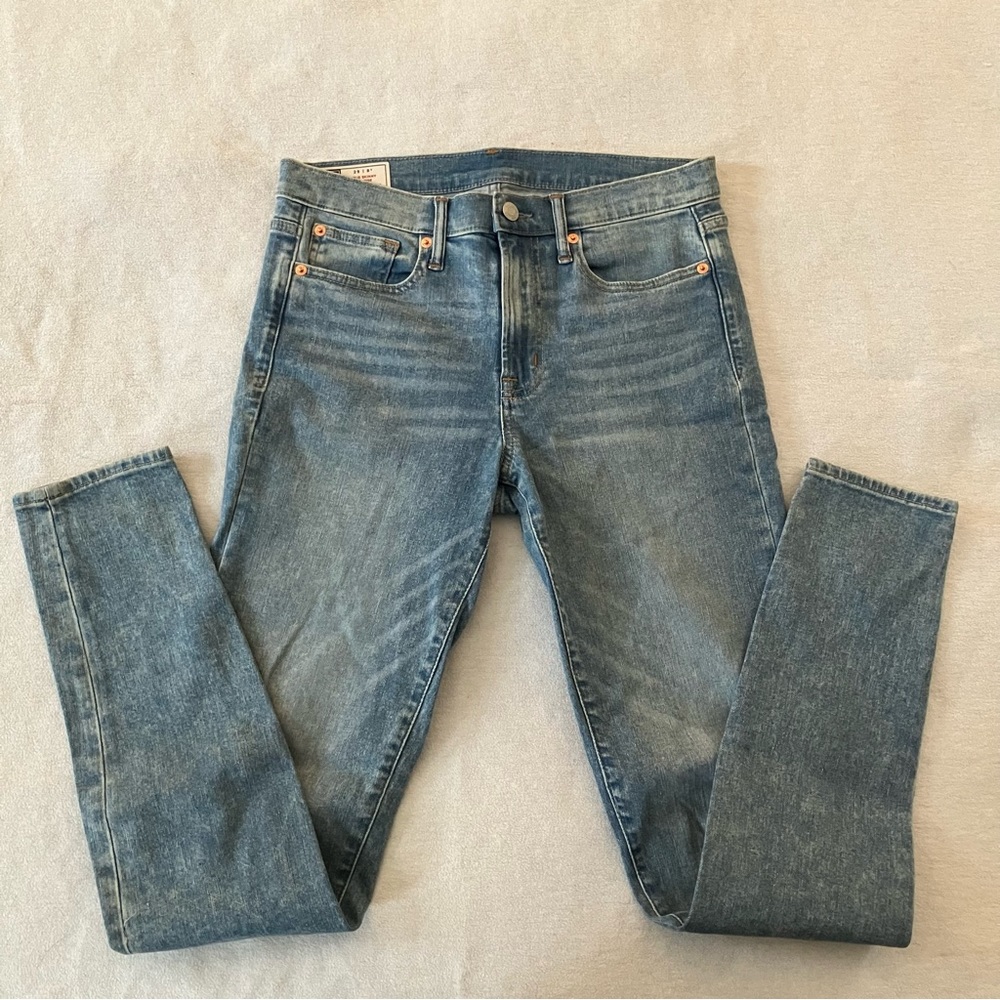 NWOT Gap mid rise true skinny jeans 29 tall